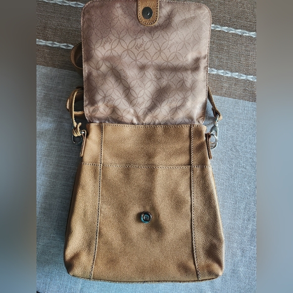 NWOT Fossil Leather Crossbody Bag - Picture 4 of 10